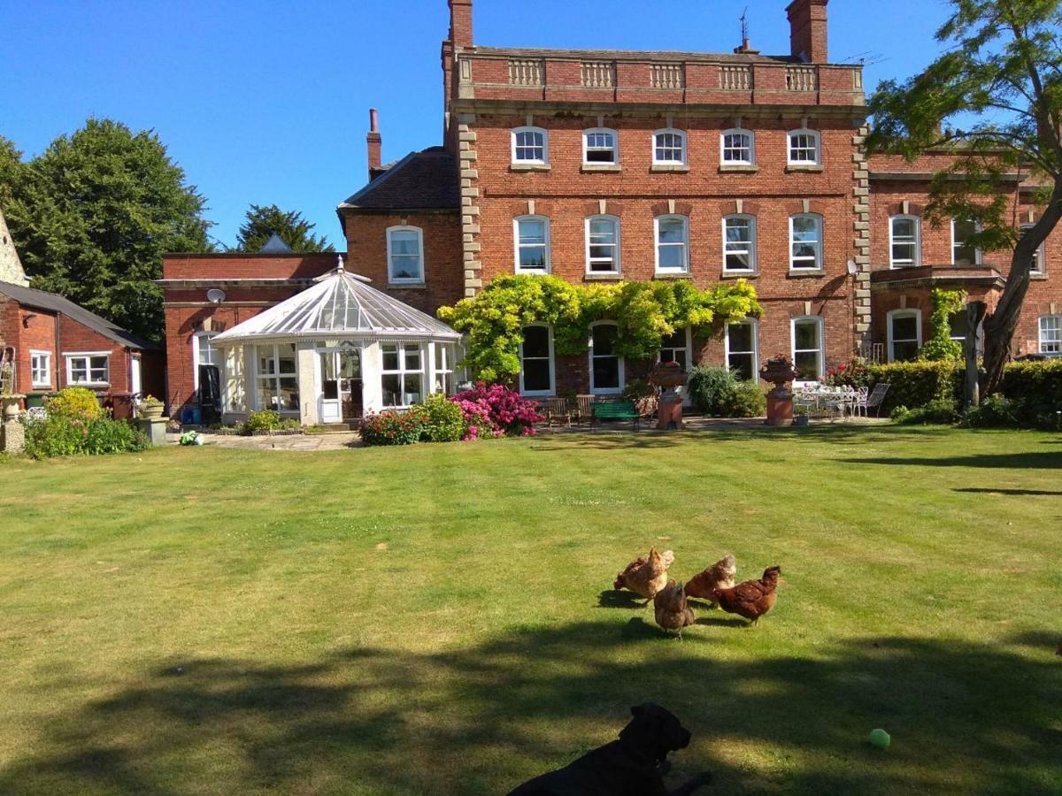 West Wing D'Isney Place. لينكولن المظهر الخارجي الصورة